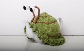 knitted snail tea cosy